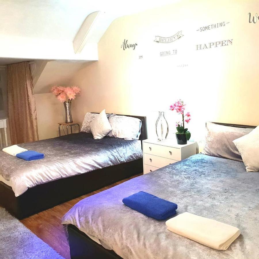 Gabriel Guesthouse Rhyl Ngoại thất bức ảnh
