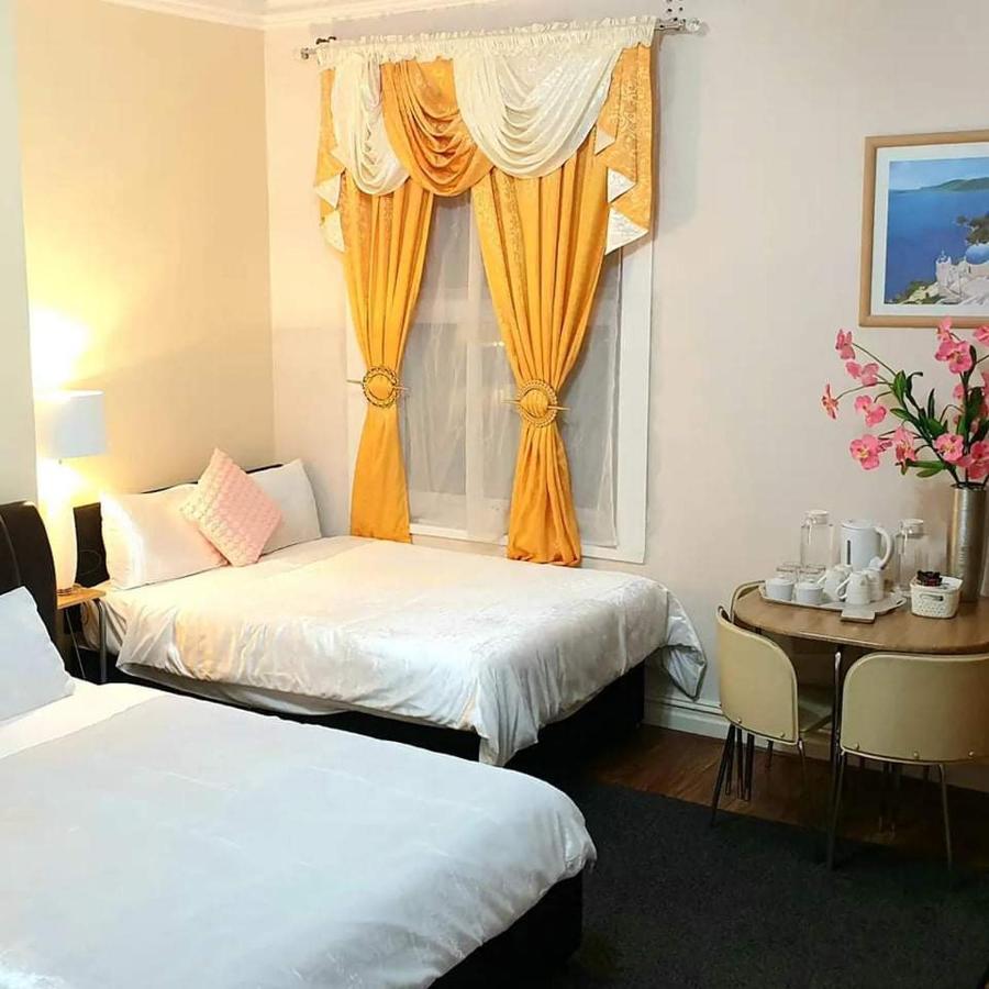 Gabriel Guesthouse Rhyl Ngoại thất bức ảnh