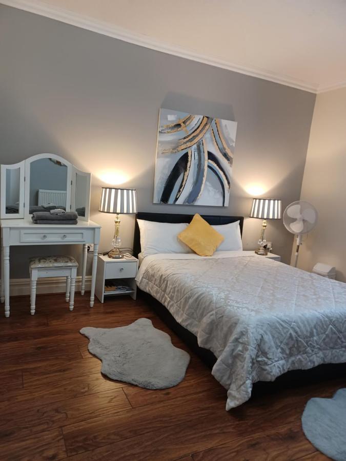 Gabriel Guesthouse Rhyl Ngoại thất bức ảnh