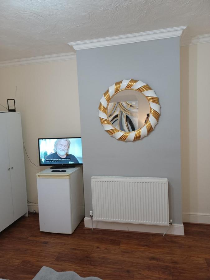 Gabriel Guesthouse Rhyl Ngoại thất bức ảnh