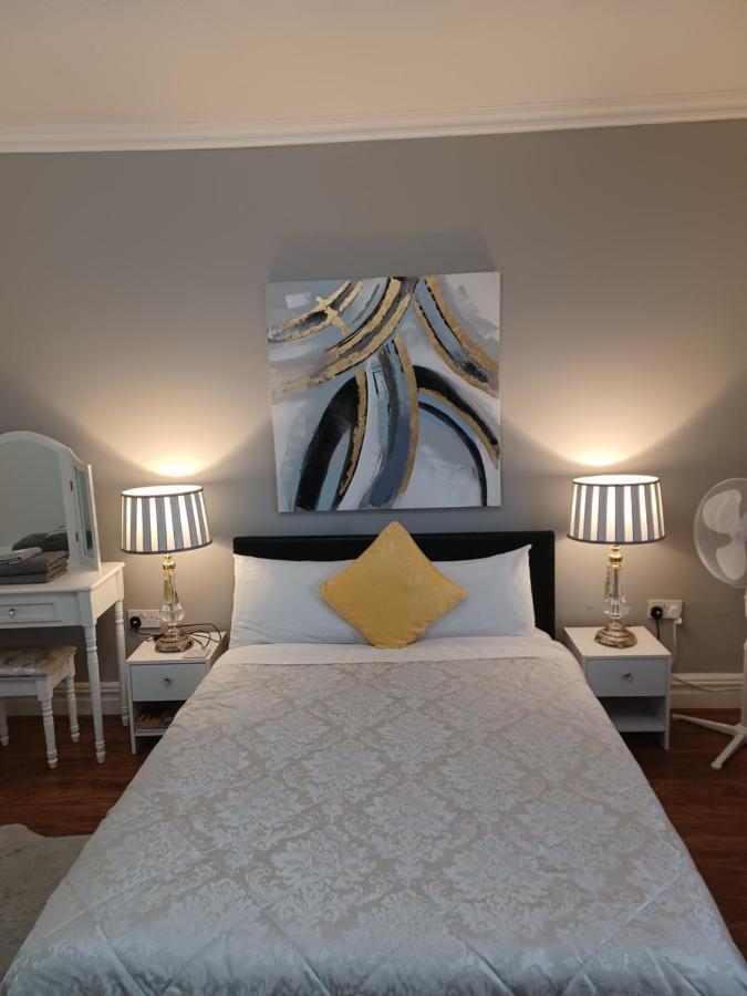 Gabriel Guesthouse Rhyl Ngoại thất bức ảnh
