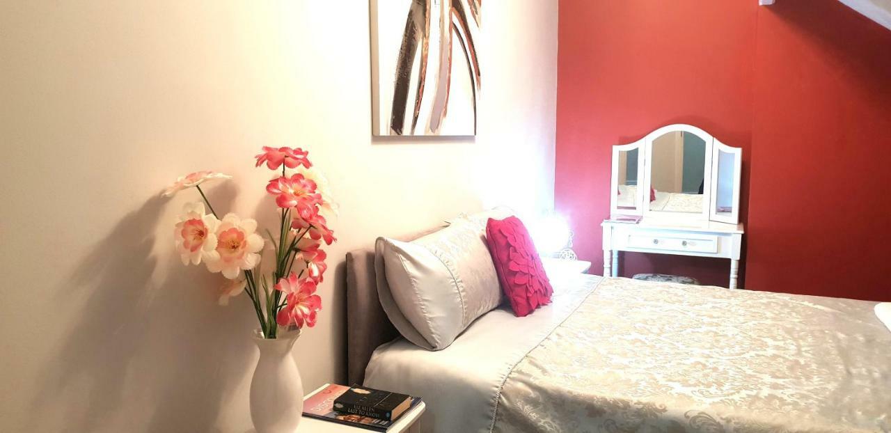 Gabriel Guesthouse Rhyl Ngoại thất bức ảnh