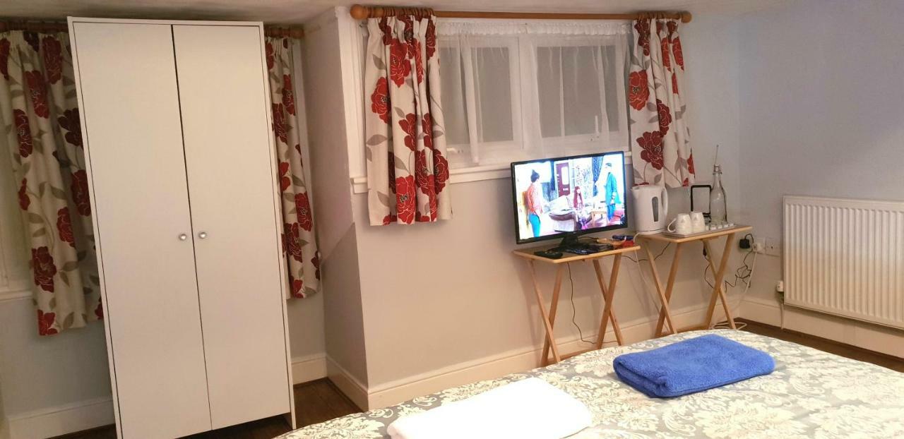 Gabriel Guesthouse Rhyl Ngoại thất bức ảnh