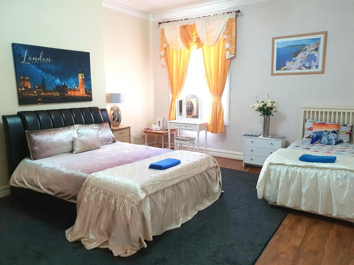 Gabriel Guesthouse Rhyl Ngoại thất bức ảnh